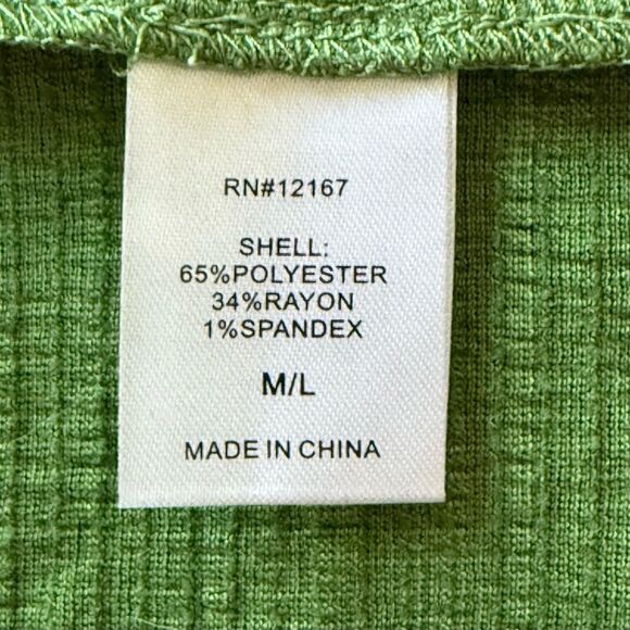 Laurie Felt Oversized Knit Top with V-Neck Size M/L - Picture 8 of 9